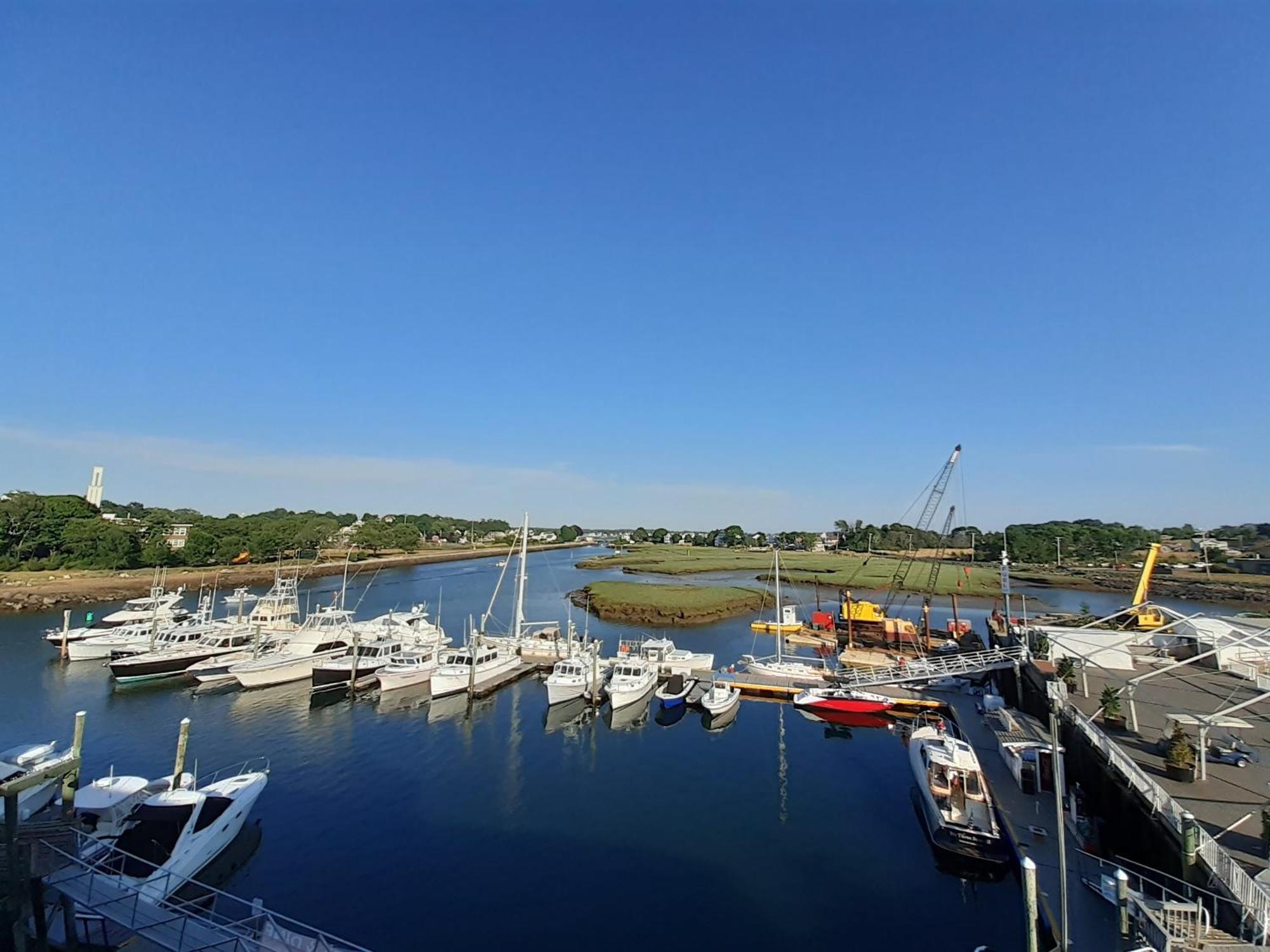 The Hotel At Cape Ann Marina Gloucester Exterior photo